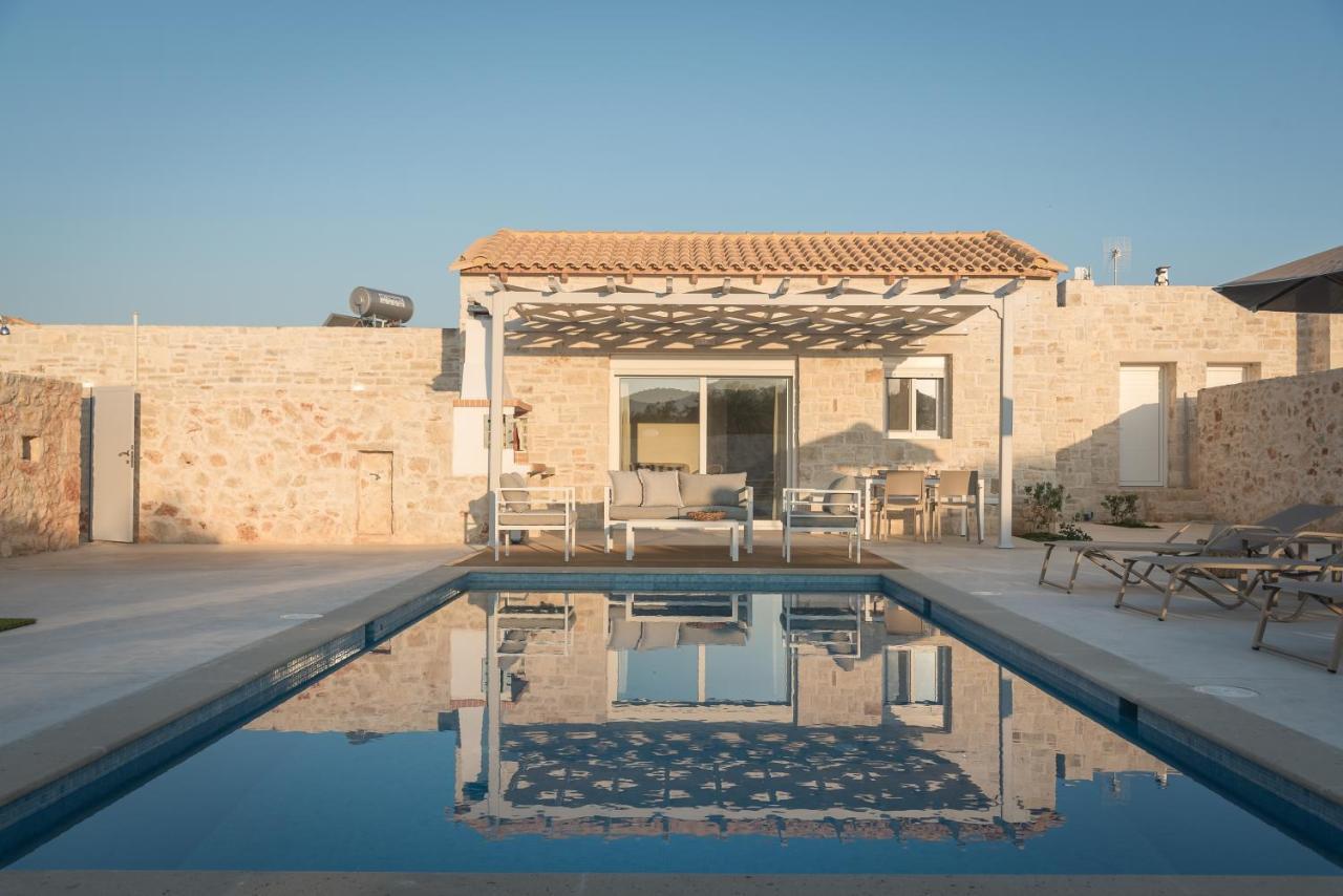 Evaero Villas I, Ii, Iii, IV - An Ever-So Inviting Escape, By Thinkvilla Sfáka Eksteriør bilde