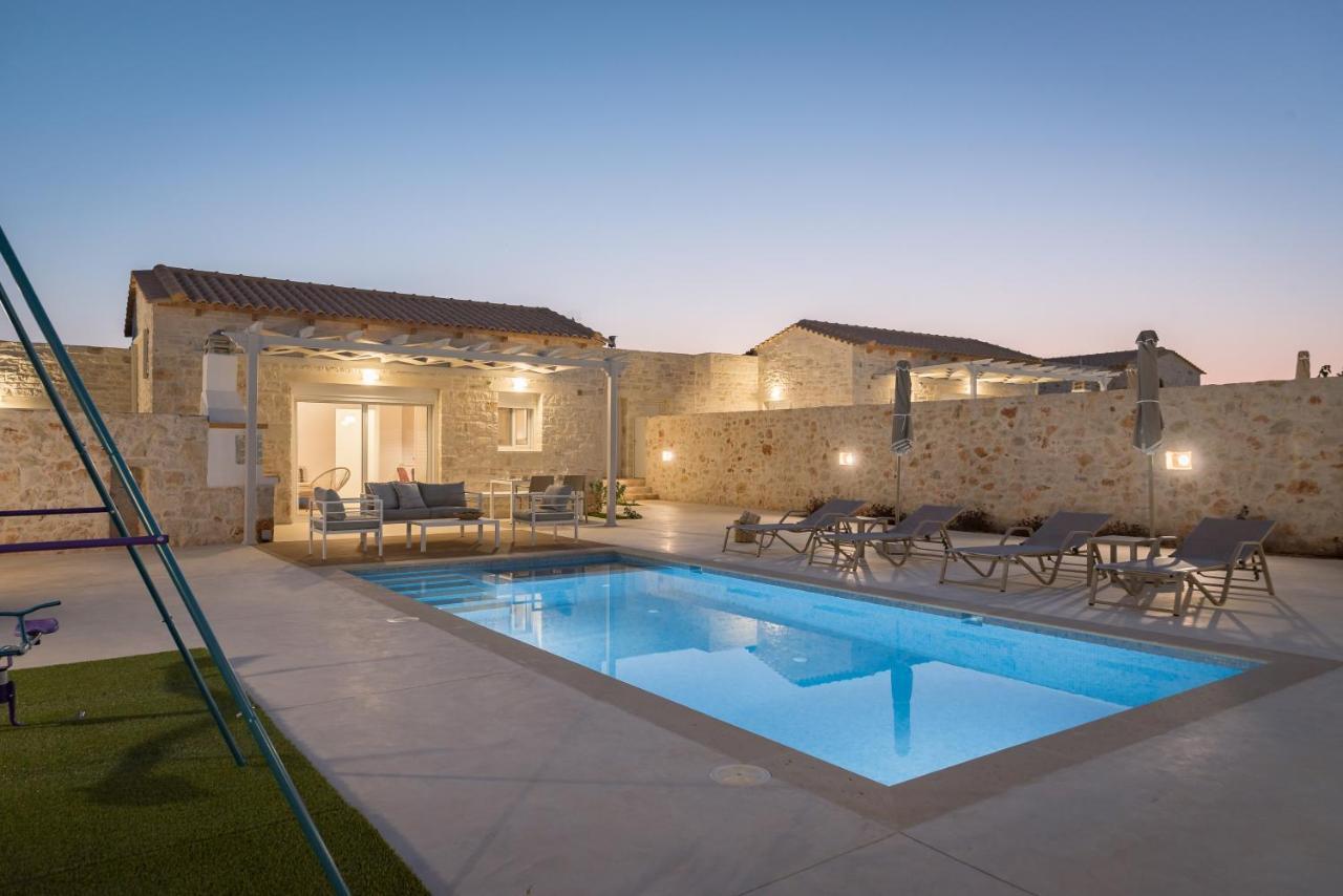 Evaero Villas I, Ii, Iii, IV - An Ever-So Inviting Escape, By Thinkvilla Sfáka Eksteriør bilde